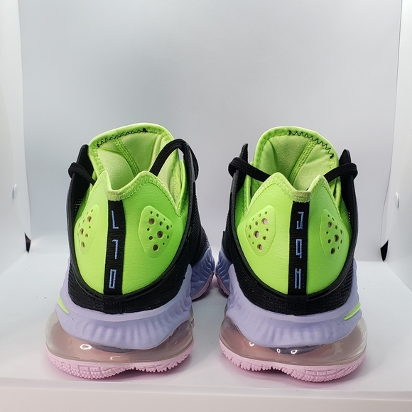 NEW Nike LeBron XIX Low 19 basketball shoes men's size 9.5, 10, 10.5 - Picture 7 of 10